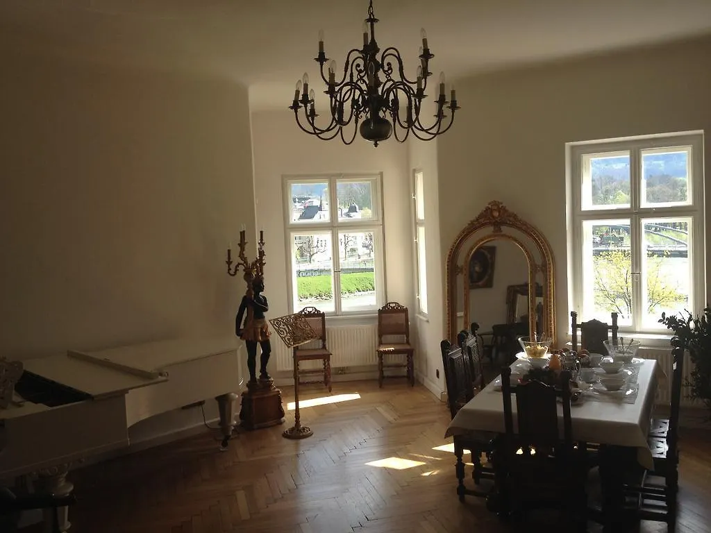 **** Bed & Breakfast Sarah'S Altstadt Oase Salzburg Austria